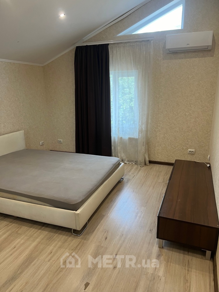 Фото части дома, г. Одесса, ул. Костанди 38 (19016-11)