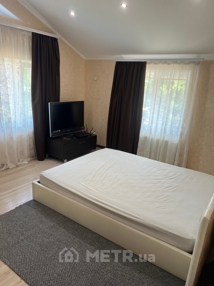 Фото части дома, г. Одесса, ул. Костанди 38 (19016-12)