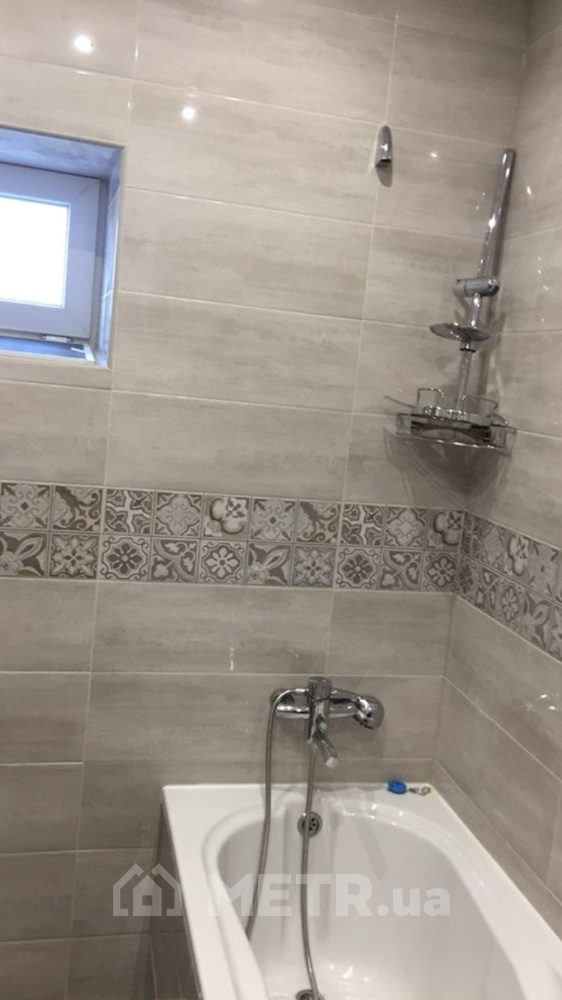 Фото части дома, г. Одесса, ул. Костанди 38 (19016-31)