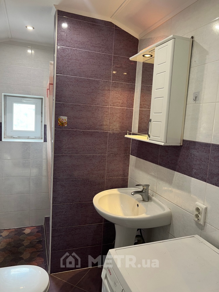 Фото части дома, г. Одесса, ул. Костанди 38 (19016-36)