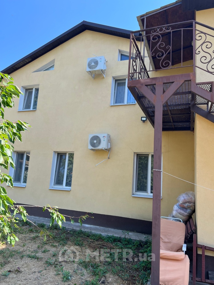 Фото части дома, г. Одесса, ул. Костанди 38 (19016-37)