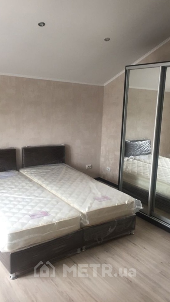 Фото части дома, г. Одесса, ул. Костанди 38 (19016-55)