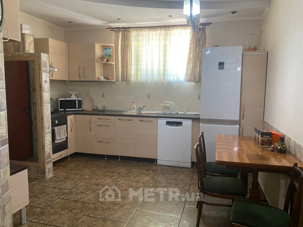 Фото дома, г. Одесса, ул. Китобойная (19032-1)