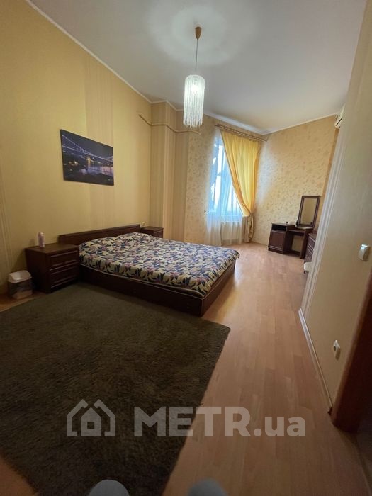 Фото квартиры, г. Одесса, ул. Малая Арнаутская 105/1 (19065-12)