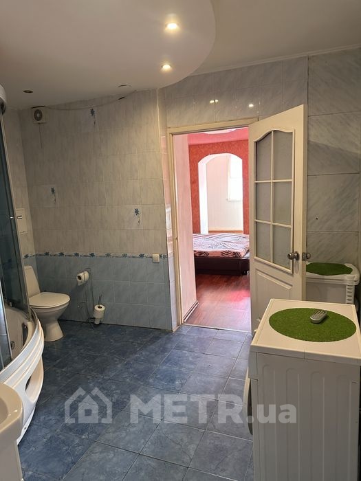 Фото квартиры, г. Черноморск, проспект Мира 41 (19250-12)