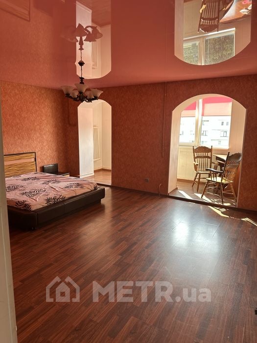 Фото квартиры, г. Черноморск, проспект Мира 41 (19250-8)