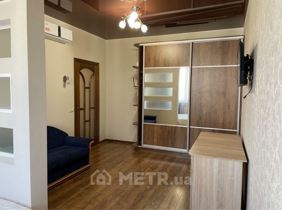 Фото квартиры, г. Одесса, ул. Среднефонтанская 35 (19286-3)