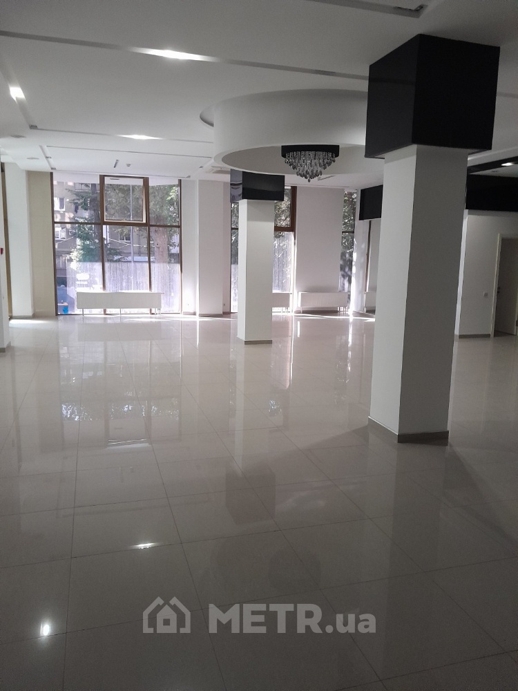 Фото коммерческой недвижимости, г. Одесса, пер. Вице-адмирала Жукова (19408-2)