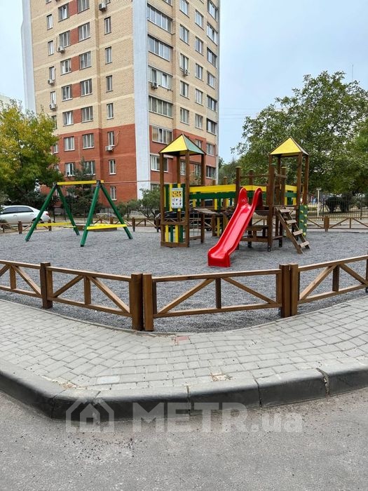 Фото квартиры, г. Одесса, ул. Генерала Бочарова 75 (19669-19)