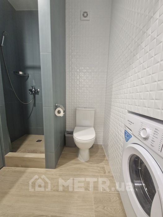 Фото квартиры, г. Одесса, ул. Генуэзская 1Е (19832-5)