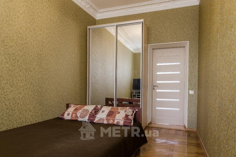 Фото дома, г. Одесса, ул. Зоринская (2982-7)