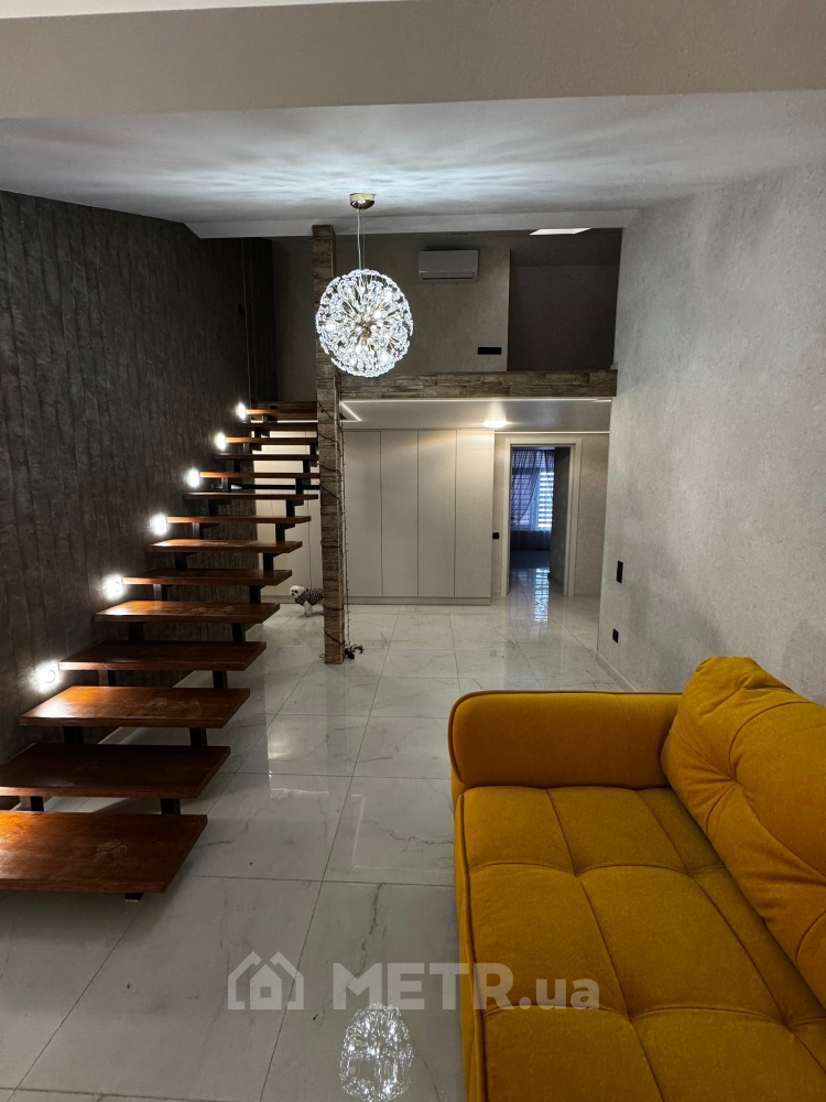 Фото квартири, смт Великодолинське, вул. Маріїнська 9 (19924-2)