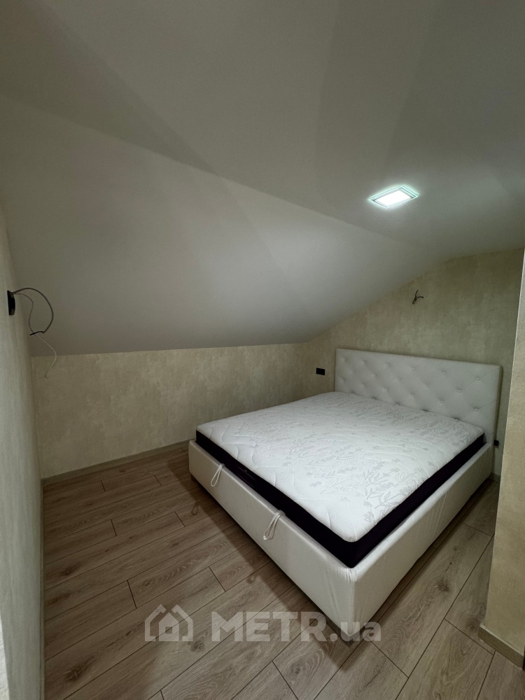 Фото квартири, смт Великодолинське, вул. Маріїнська 9 (19924-6)