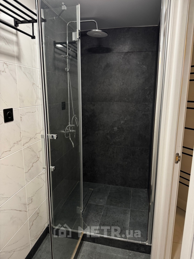 Фото квартири, смт Великодолинське, вул. Маріїнська 9 (19924-19)