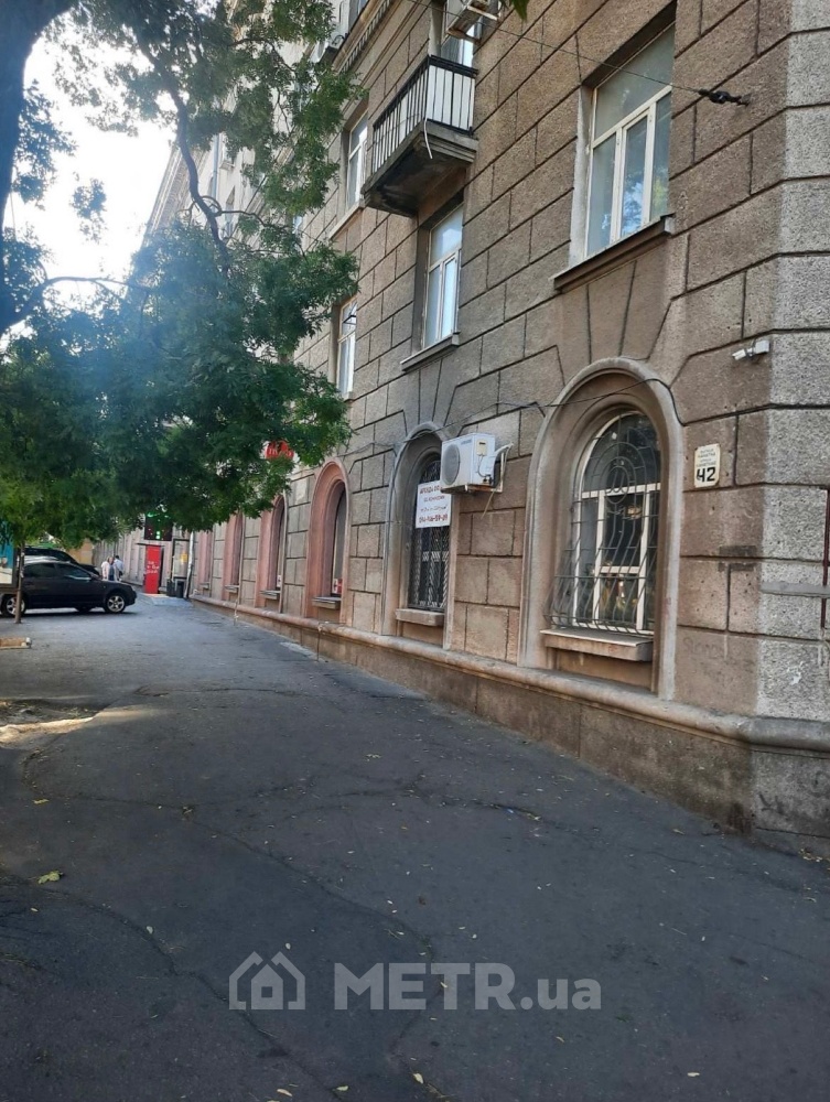 Фото коммерческой недвижимости, г. Одесса, ул. Канатная 42 (20012-2)