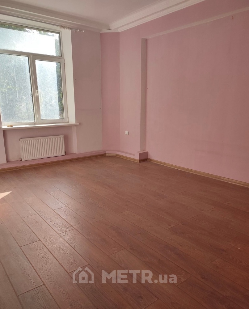 Фото коммерческой недвижимости, г. Одесса, ул. Канатная 42 (20012-10)