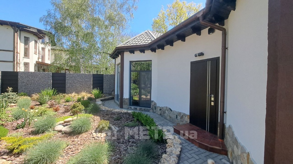 Фото дома, г. Одесса, ул. Таірова 40 (16303-4)