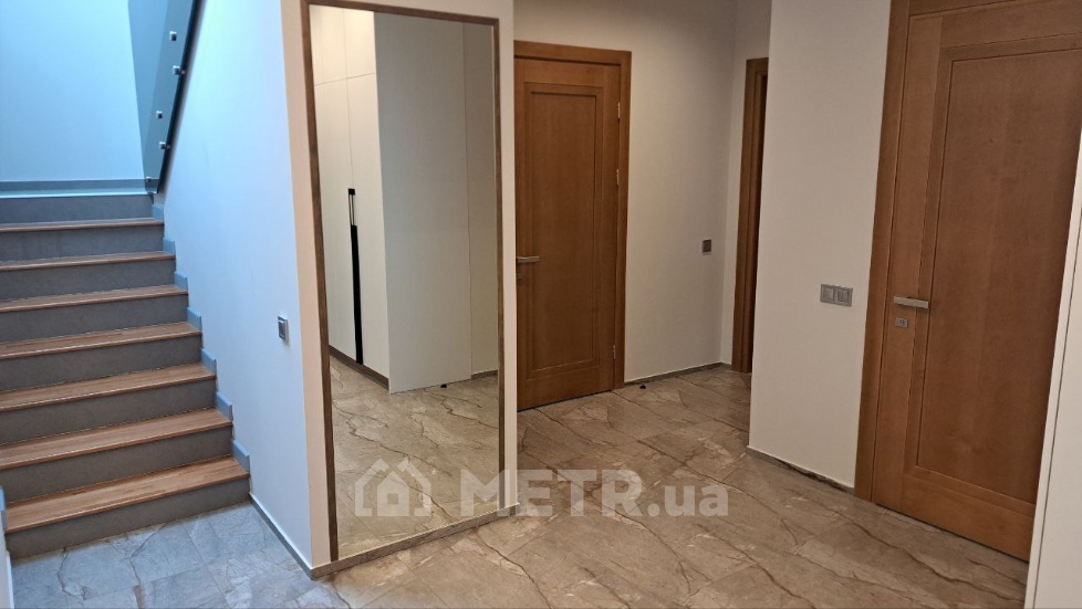 Фото дома, г. Одесса, ул. Таірова 40 (16303-48)