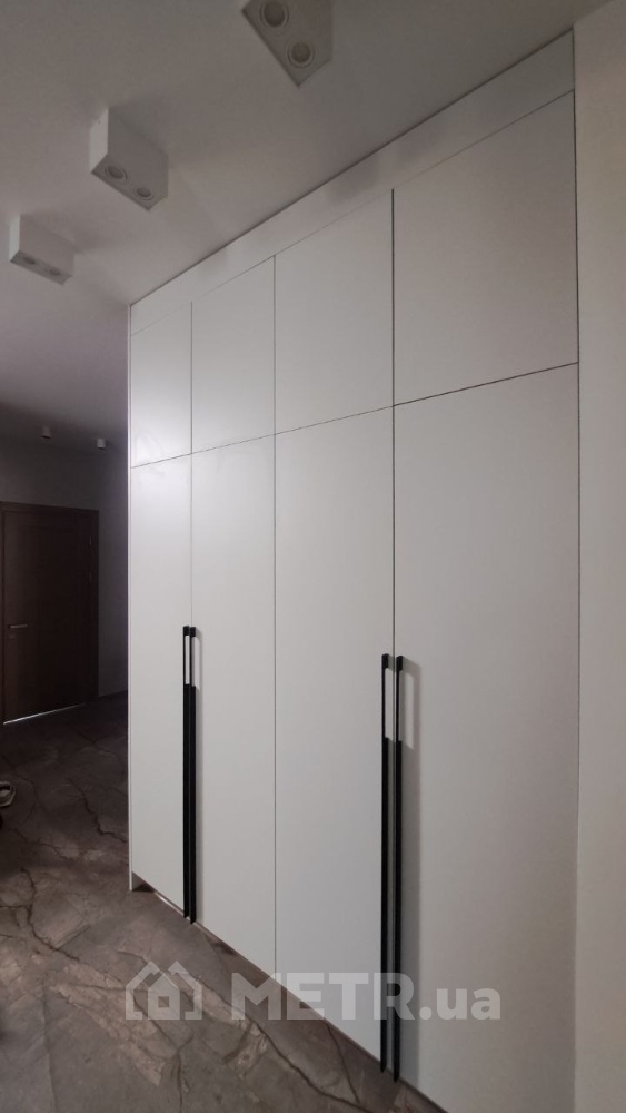 Фото дома, г. Одесса, ул. Таірова 40 (16303-52)