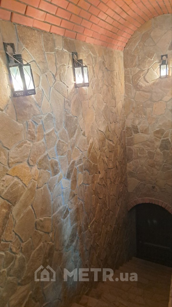 Фото дома, г. Одесса, ул. Таірова 40 (16303-27)