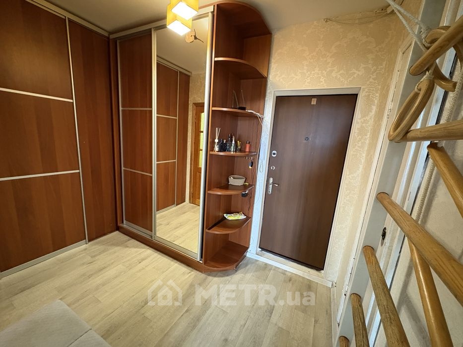 Фото квартиры, г. Черноморск, ул. Парусная 5 (20425-8)