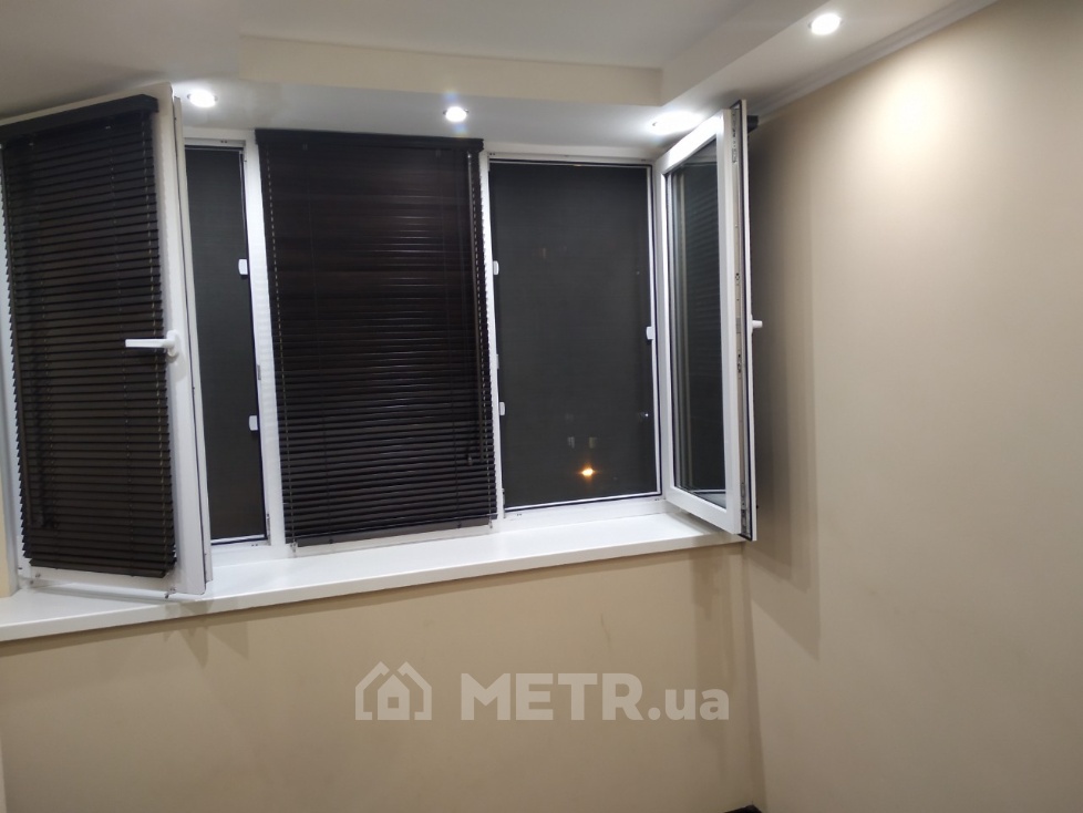 Фото квартиры, г. Черноморск, ул. Парковая 36 (20433-12)