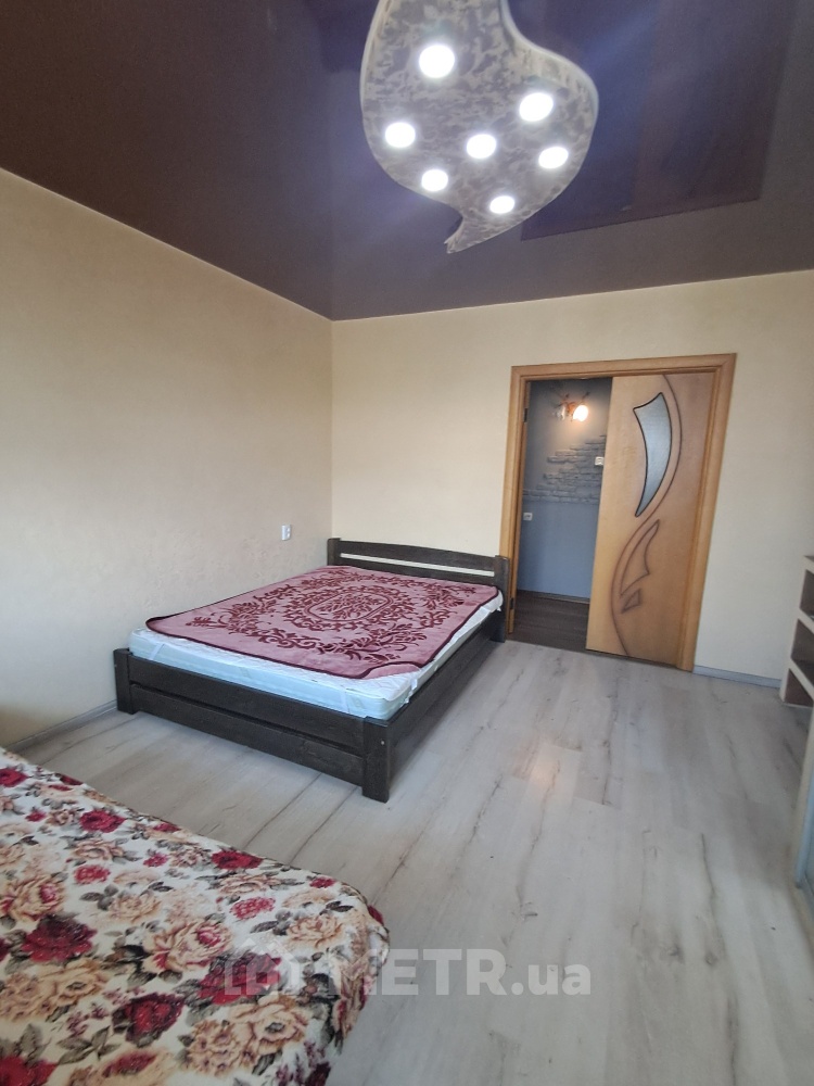 Фото квартиры, г. Черноморск, ул. 1 Мая 2 (1330-4)