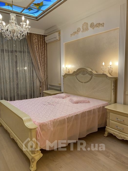 Фото квартиры, г. Одесса, Гагаринское Плато 5/3 (20632-10)