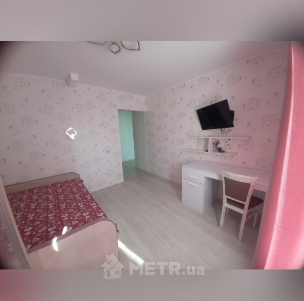 Фото квартиры, г. Черноморск, проспект Мира 28 (20647-4)