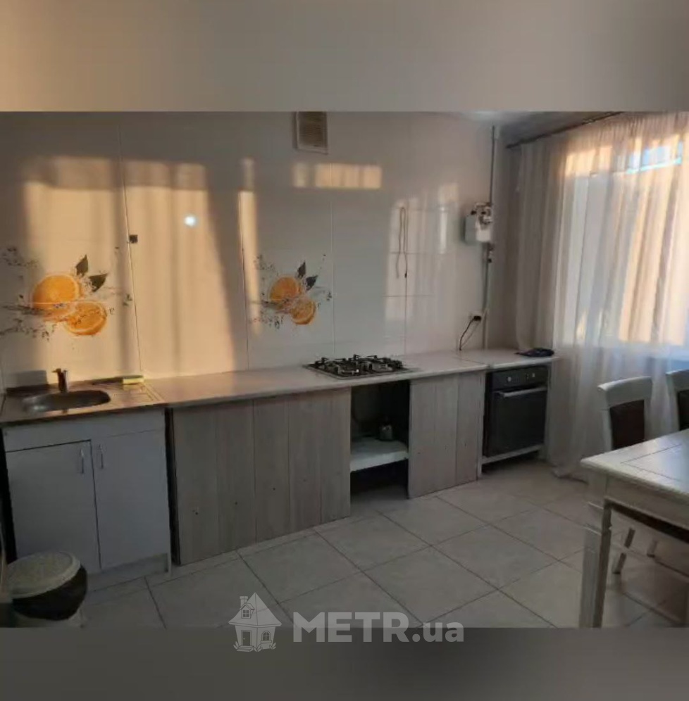 Фото квартиры, г. Черноморск, проспект Мира 28 (20647-7)