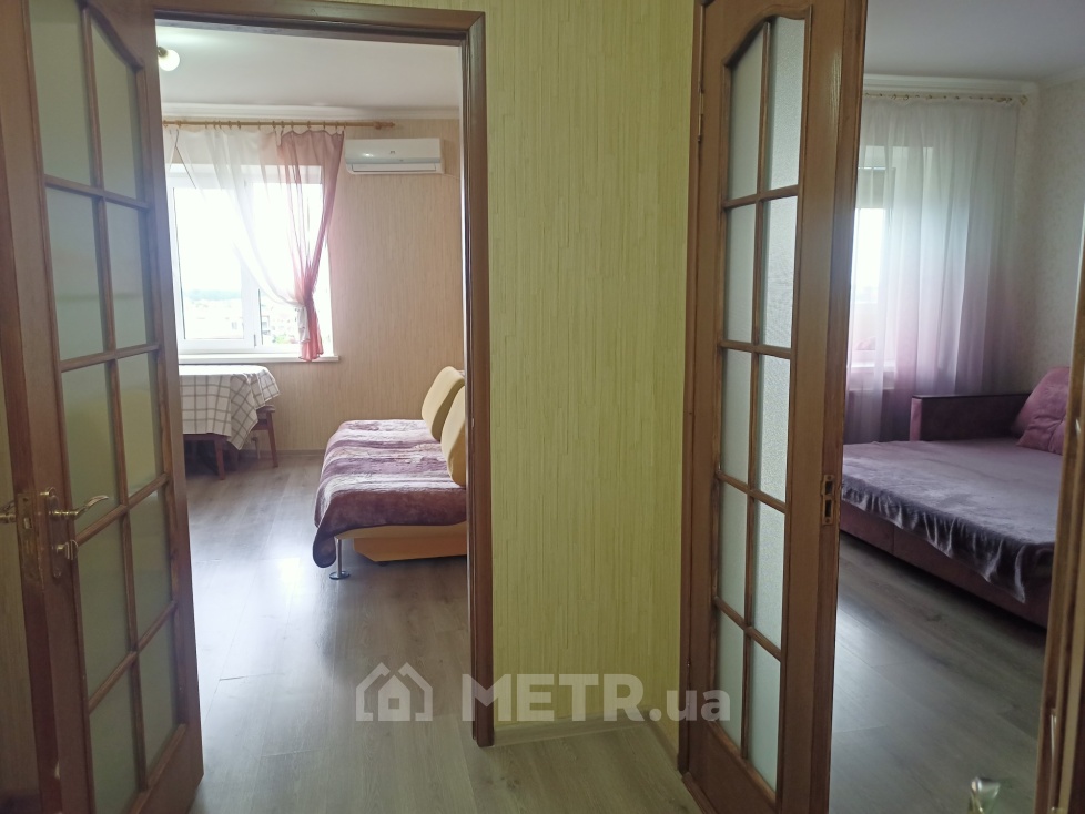 Фото квартиры, г. Черноморск, ул. Парусная 1Д (8882-3)