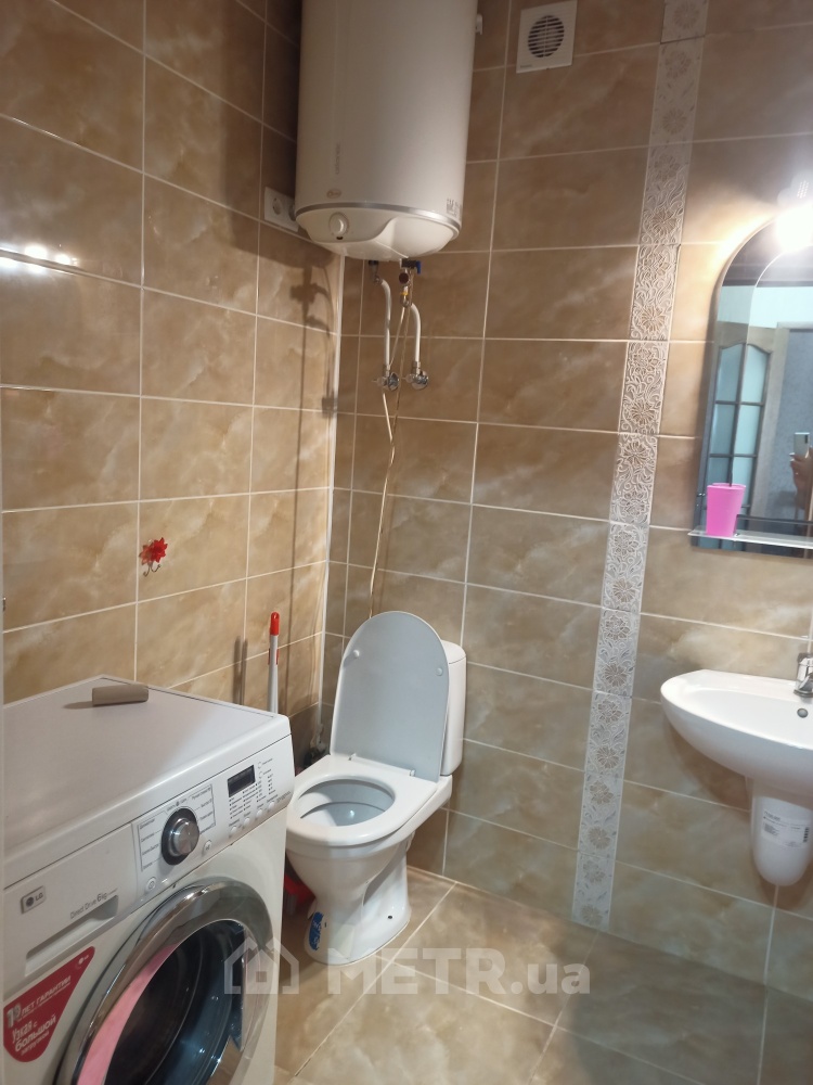 Фото квартиры, г. Черноморск, ул. Парусная 1Д (8882-6)