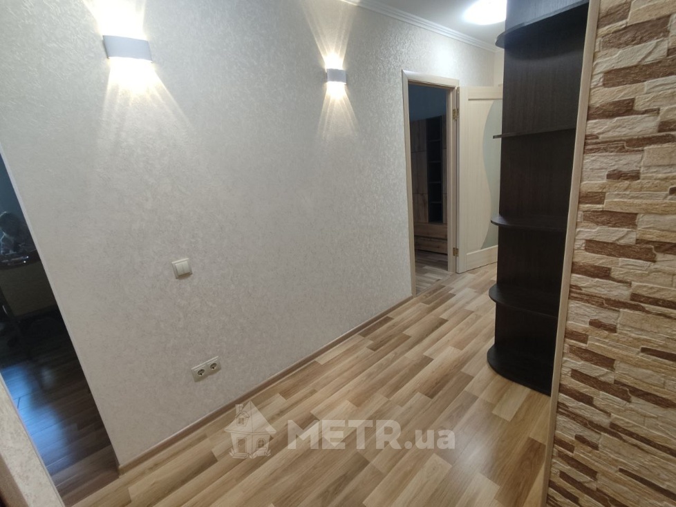Фото квартиры, г. Черноморск, проспект Мира 32 (20703-10)