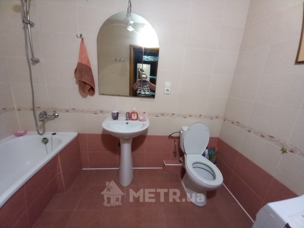Фото квартиры, г. Черноморск, ул. Парусная 1Д (20723-10)