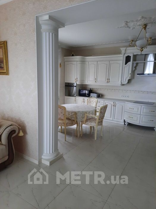 Фото квартиры, г. Черноморск, пер. Хантадзе 4 (20725-6)