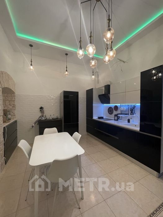 Фото квартиры, г. Одесса, ул. Большая Арнаутская 81 (20750-4)