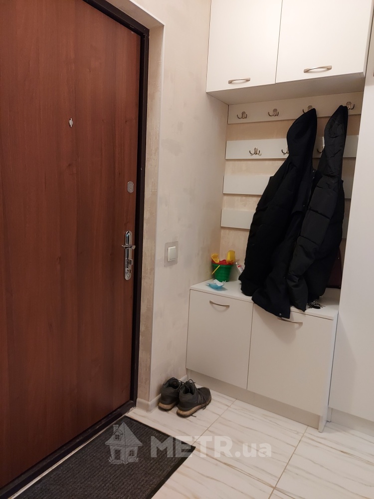 Фото квартиры, г. Черноморск, ул. Корабельная 9 (20820-5)