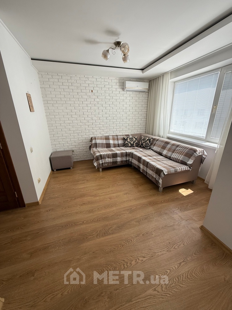 Фото квартиры, г. Черноморск, ул. Радостная 11Б (20862-3)