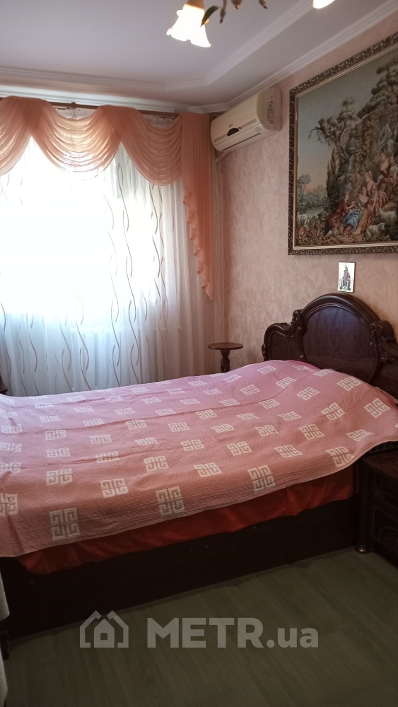 Фото квартиры, г. Черноморск, ул. Парковая 12 (20879-5)