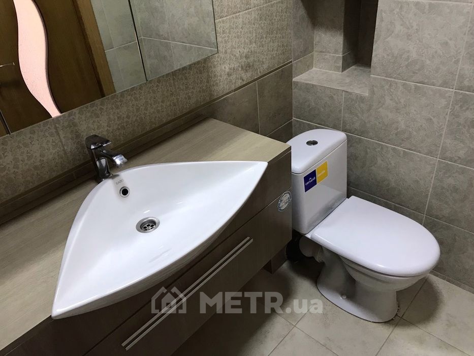 Фото квартиры, г. Одесса, ул. Средняя 24 (20983-6)