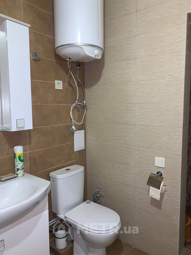 Фото квартиры, г. Черноморск, ул. Парусная 1Н (21095-6)