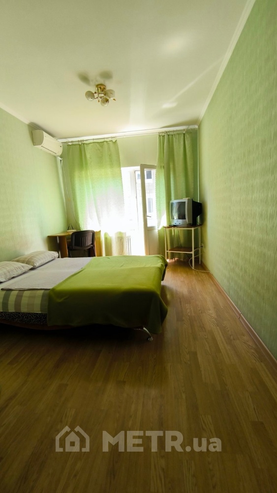 Фото квартиры, г. Одесса, ул. Романтиков 25 (21139-5)