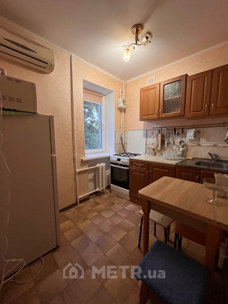 Фото квартиры, г. Черноморск, ул. Спортивная 3 (21165-2)