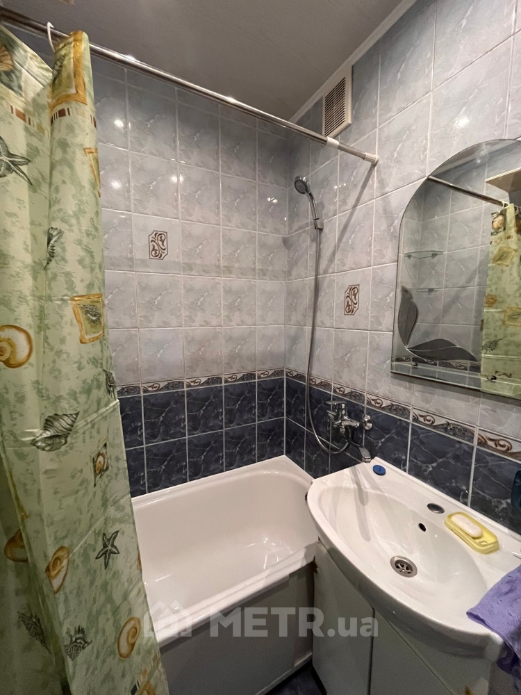 Фото квартиры, г. Черноморск, ул. Спортивная 3 (21165-8)