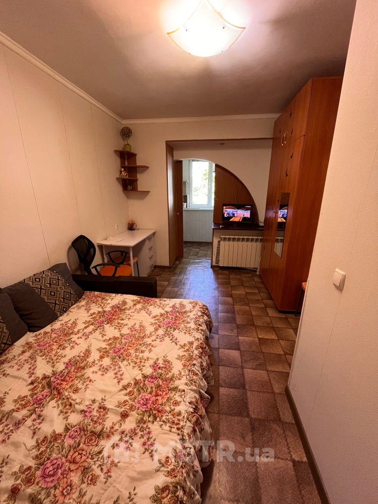 Фото квартиры, г. Черноморск, ул. Спортивная 3 (21165-3)