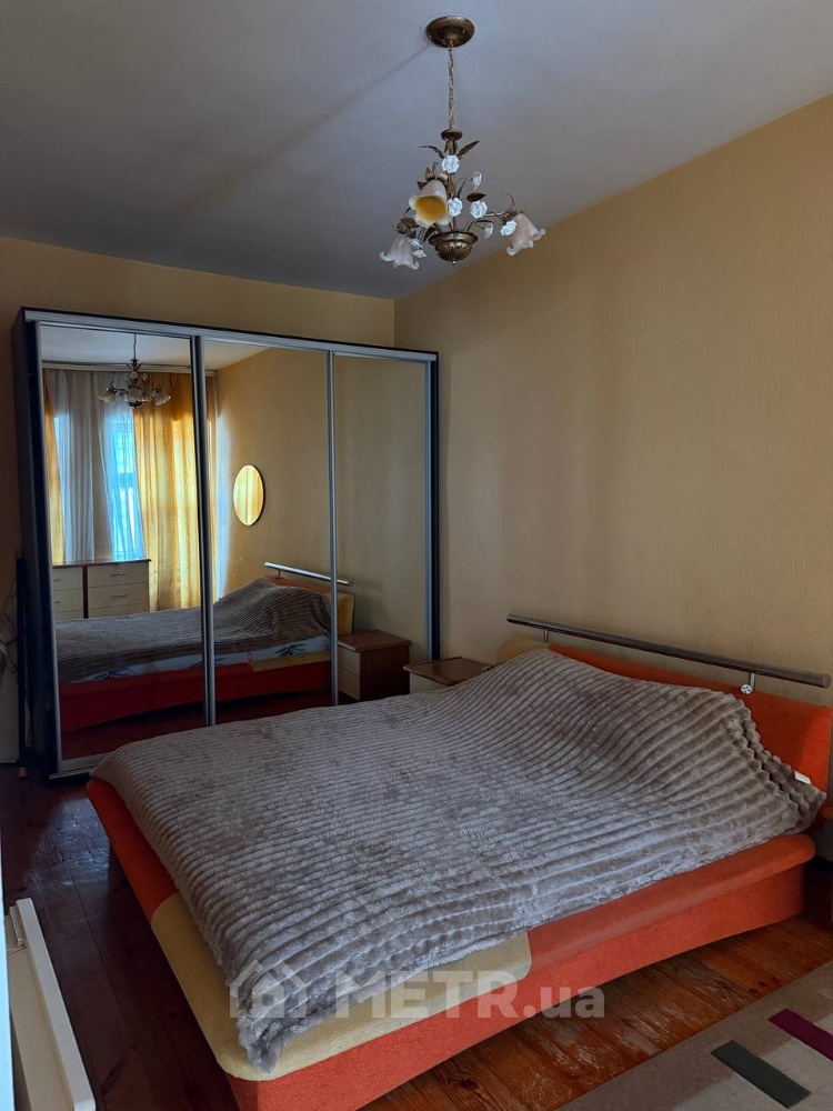 Фото квартиры, г. Одесса, ул. Дерибасовская 1 (21189-1)