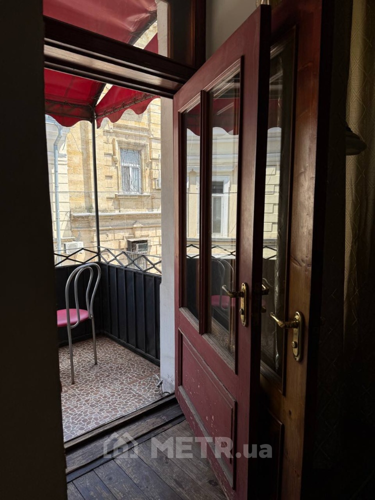 Фото квартиры, г. Одесса, ул. Дерибасовская 1 (21189-14)