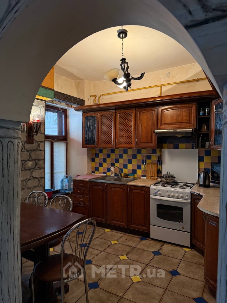 Фото квартиры, г. Одесса, ул. Дерибасовская 1 (21189-5)