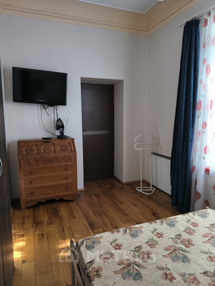 Фото квартиры, г. Одесса, ул. Веры Инбер 7 (21198-9)