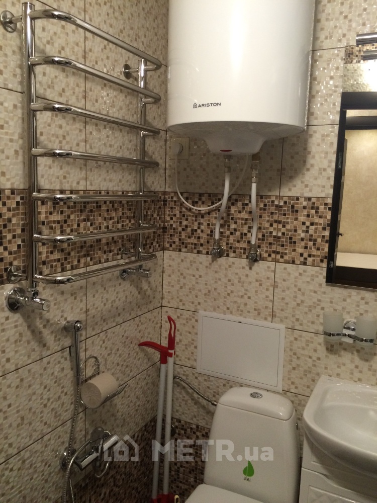 Фото квартиры, г. Черноморск, проспект Мира 23 (560-11)